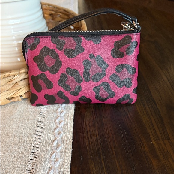Coach Corner Zip Wristlet in Cranberry and Black Leopard Print - Picture 2 of 10